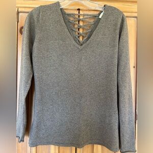 Project J V neck pullover, taupe, pretty back detail, XS